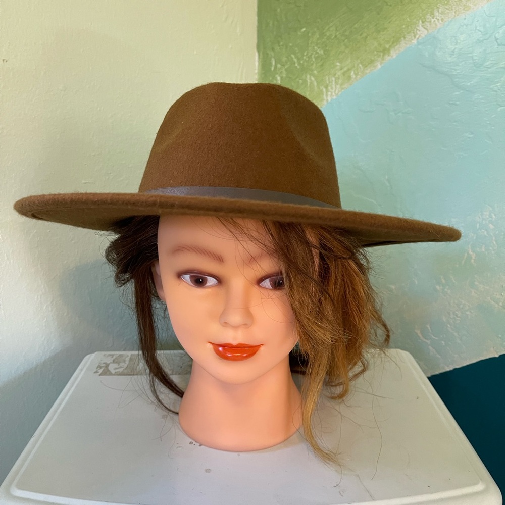Brown casual hat